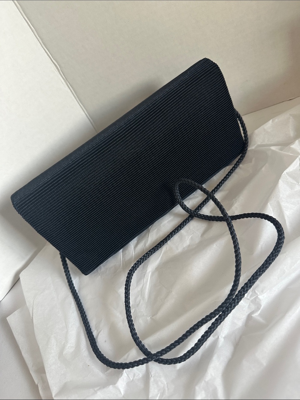 Classic Black Ribbed Evening Clutch - Unbranded